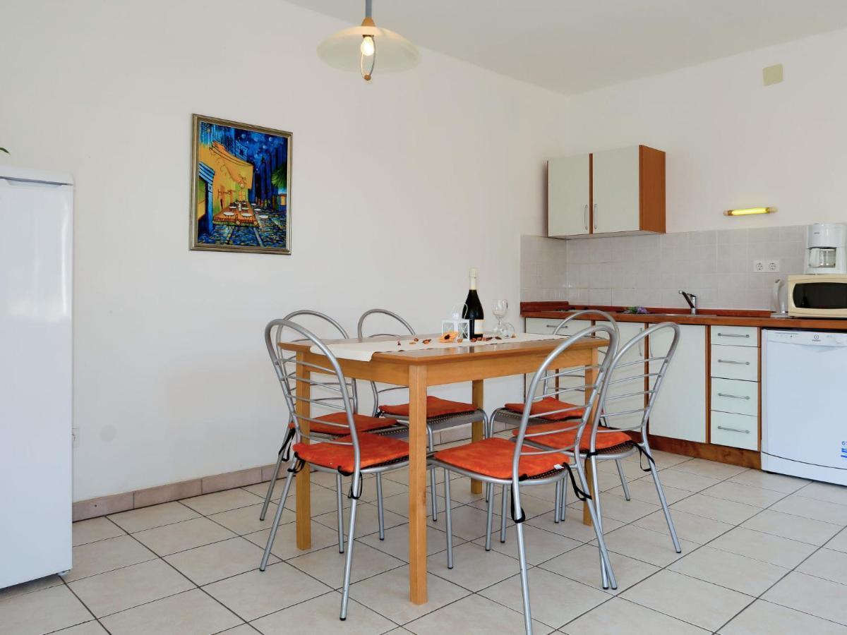 Apartment Andrea - Rab102 By Interhome Barbat na Rabu Eksteriør bilde